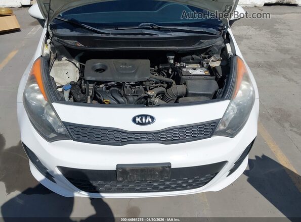KNADM5A30G6600341 2016 KIA RIO White Widok z tyłu