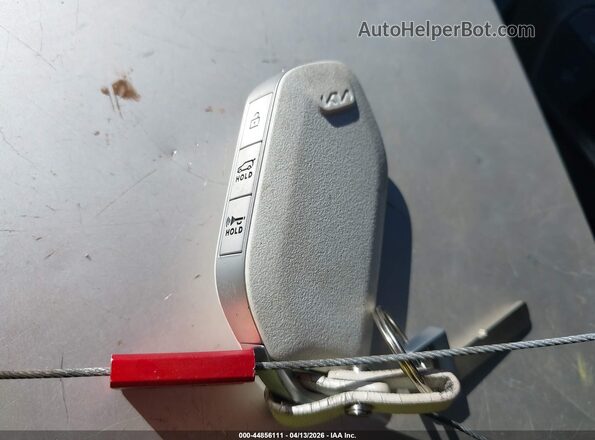 KNDADFS56R6026732 2024 KIA EV9 Blue Առջևի վահանակի տեսք