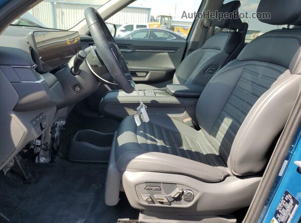 KNDADFS5XR6028905 2024 KIA EV9 Blue Widok wnętrza z przodu