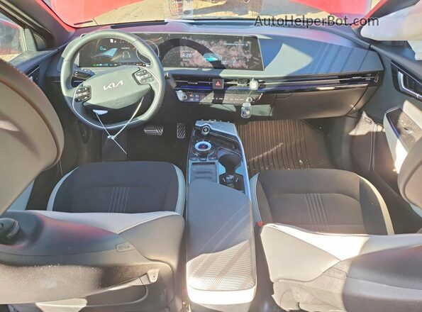 KNDC4DLC2R5221453 2024 KIA EV6 Red Dashboard view