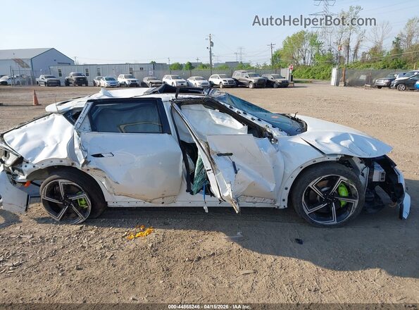 KNDC5DLE0R5175877 2024 KIA EV6 White 