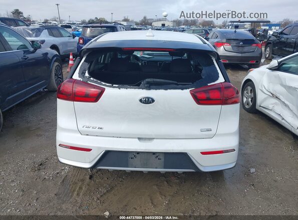 KNDCB3LC2K5338231 2019 KIA NIRO White 