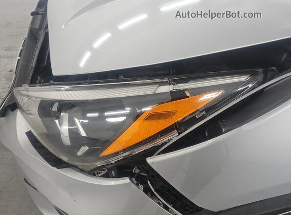 KNDCB3LC6M5480830 2021 KIA NIRO Серебряный 