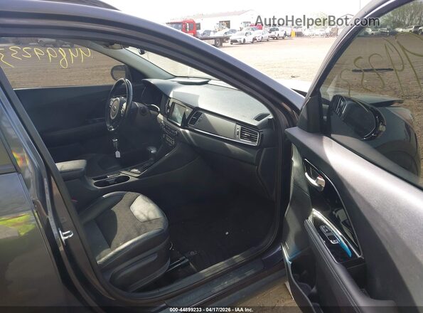 KNDCC3LCXJ5152822 2018 KIA NIRO Gray Widok wnętrza z przodu