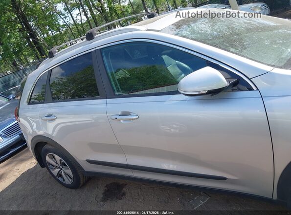 KNDCC3LD2K5252004 2019 KIA NIRO PLUG-IN HYBRID Silver უკანა სალონის ხედი