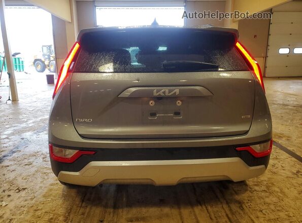 KNDCP3LE7R5155632 2024 KIA NIRO Gray უკანა ხედი