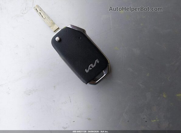 KNDEPCAA5P7375751 2023 KIA SELTOS White Вид панелі приладів