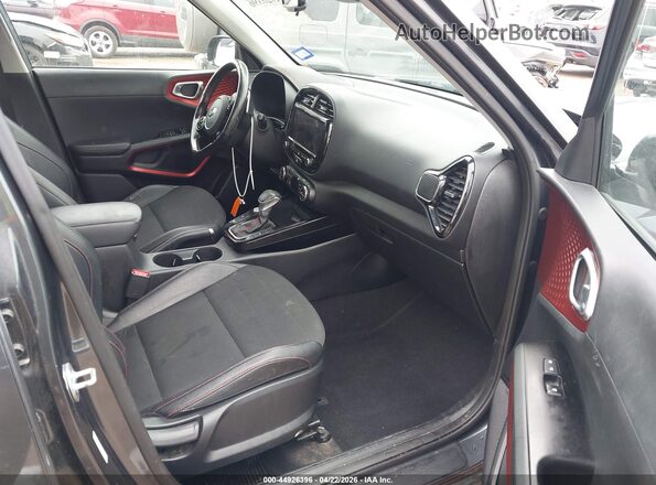 KNDJ53AF2L7009451 2020 KIA SOUL Gray Սալոնի դիմացի տեսք