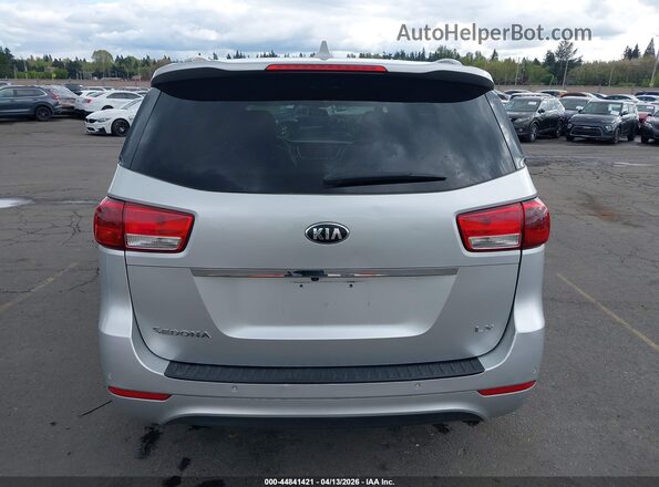 KNDMB5C11H6265953 2017 KIA SEDONA Silver 