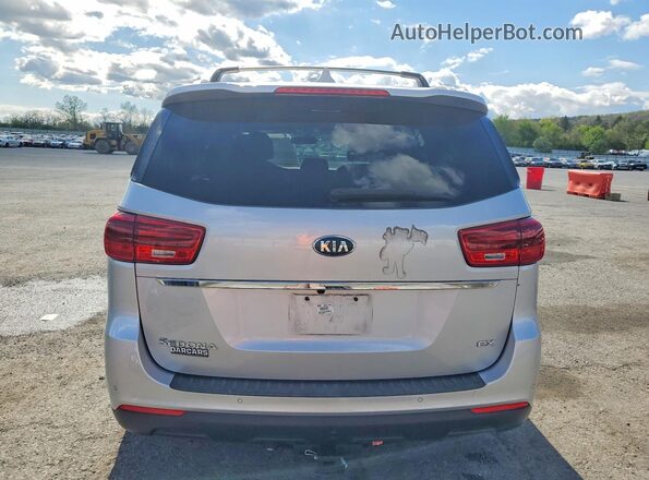 KNDMB5C13K6517659 2019 KIA SEDONA Silver Rear view