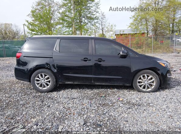 KNDMB5C13L6580777 2020 KIA SEDONA Black უკანა სალონის ხედი