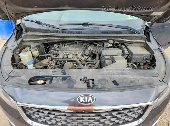 KNDMB5C14K6526645 2019 KIA SEDONA Black ძრავის განყოფილების ხედი