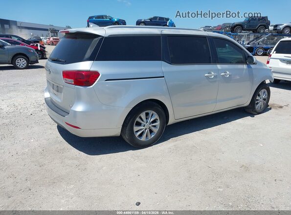 KNDMB5C15H6265258 2017 KIA SEDONA Silver Tył prawy