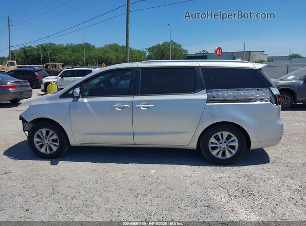 KNDMB5C15H6265258 2017 KIA SEDONA Silver 