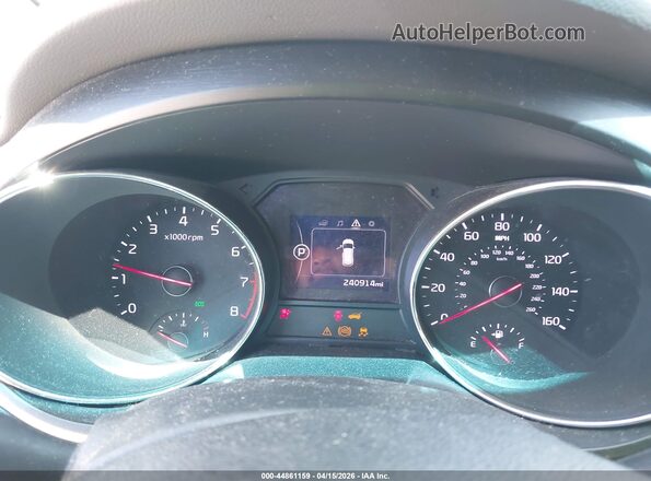 KNDMB5C15H6265258 2017 KIA SEDONA Silver Widok tylnych siedzeń