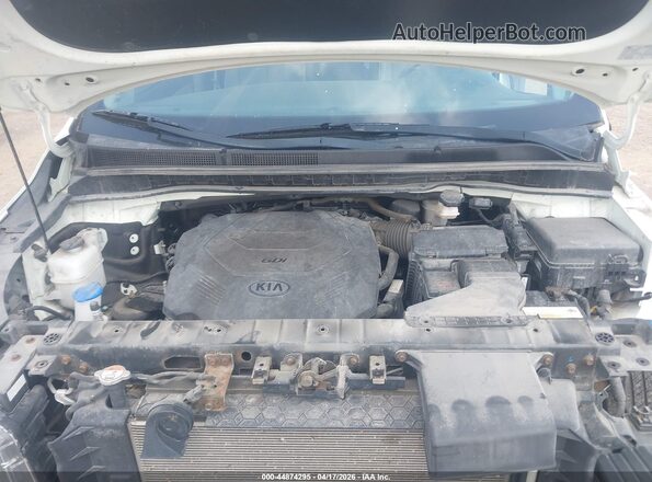 KNDMB5C15K6549416 2019 KIA SEDONA White Rear view