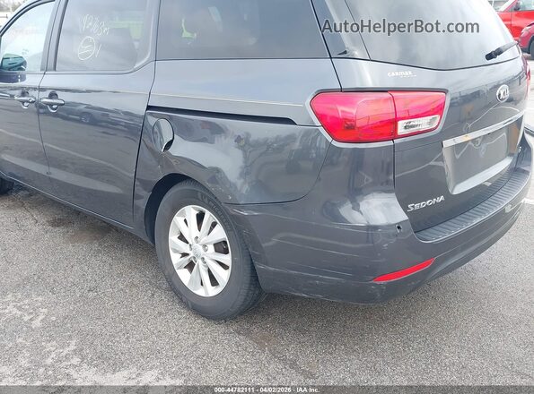 KNDMB5C17H6227403 2017 KIA SEDONA Gray Դիմացի տեսք