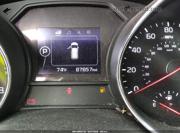 KNDMB5C19H6283780 2017 KIA SEDONA Green Вид задніх сидінь