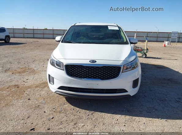 KNDMB5C1XH6311389 2017 KIA SEDONA Белый Вид щитка приборов