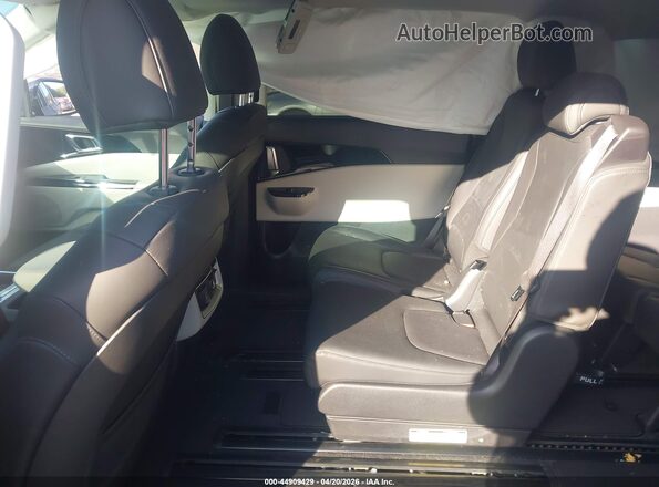 KNDNE5H34R6349613 2024 KIA CARNIVAL MPV Gray Vista de la etiqueta del VIN