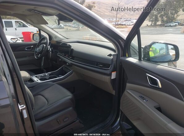 KNDNE5KA2S6032412 2025 KIA CARNIVAL MPV HYBRID Gray Front interior view