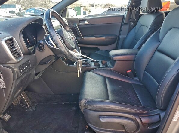 KNDP63AC8L7722805 2020 KIA SPORTAGE Silver Front interior view