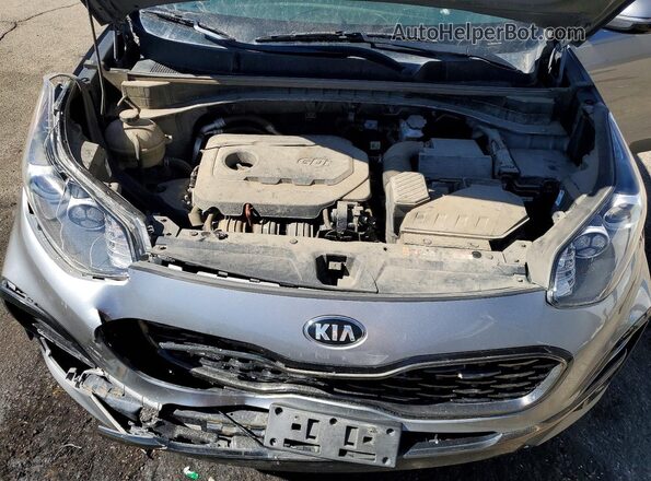 KNDP6CAC2L7781669 2020 KIA SPORTAGE Серый Вид задней части салона