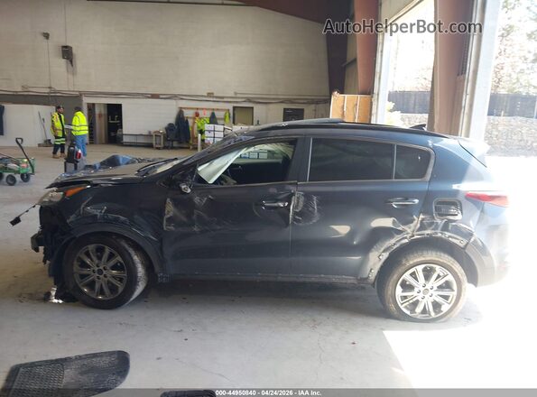 KNDP6CAC2N7015136 2022 KIA SPORTAGE Navy 