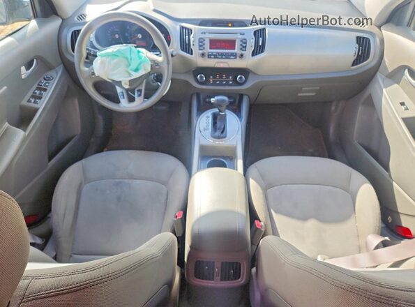 KNDPB3AC2G7833562 2016 KIA SPORTAGE Black Dashboard view