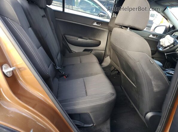 KNDPM3AC3M7884994 2021 KIA SPORTAGE Темно-бордовый Вид задней части салона