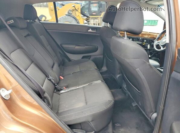 KNDPM3AC4H7209337 2017 KIA SPORTAGE Brown Вид задньої частини салону