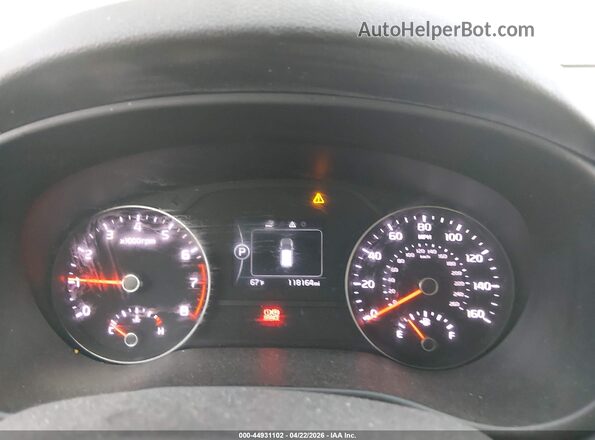 KNDPM3ACXH7056575 2017 KIA SPORTAGE Black Widok tylnych siedzeń