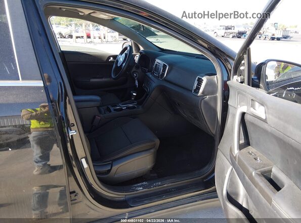 KNDPM3ACXH7056575 2017 KIA SPORTAGE Black Widok wnętrza z przodu
