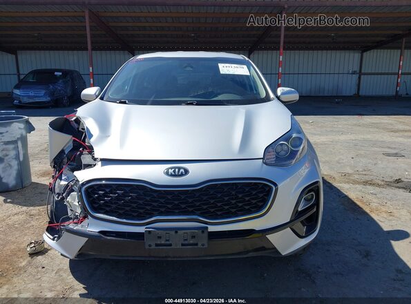 KNDPMCAC0L7716647 2020 KIA SPORTAGE Silver Widok wnętrza z tyłu