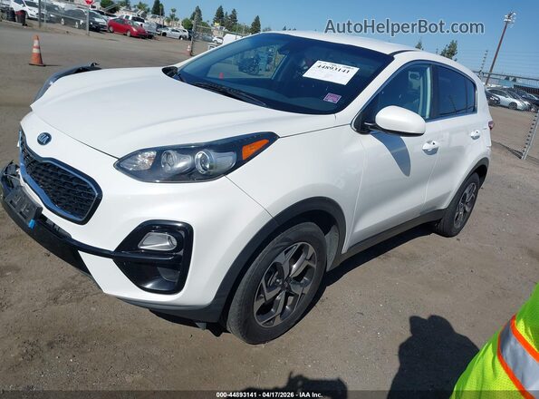 KNDPMCAC8M7937642 2021 KIA SPORTAGE White Front left