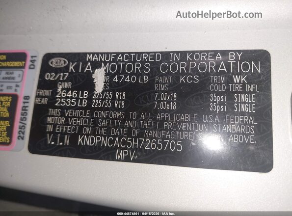 KNDPNCAC5H7265705 2017 KIA SPORTAGE Gray Vista del compartimento del motor