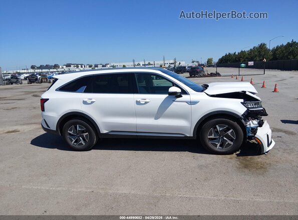 KNDRH4LG2M5054358 2021 KIA SORENTO HYBRID White Rear interior view