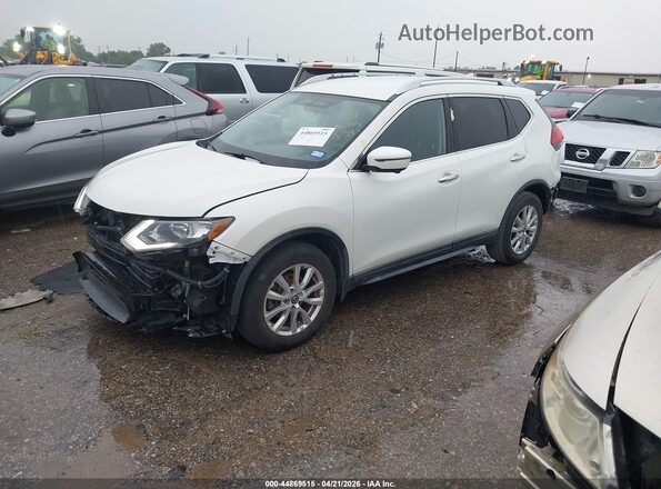 KNMAT2MT0JP567829 2018 NISSAN ROGUE White 