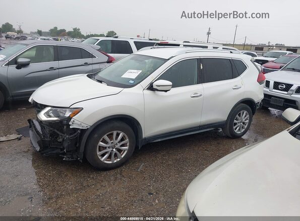 KNMAT2MT0JP567829 2018 NISSAN ROGUE White 