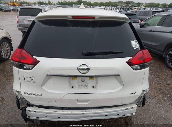 KNMAT2MT0JP567829 2018 NISSAN ROGUE White 