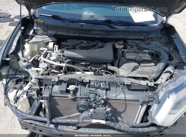 KNMAT2MT1HP582303 2017 NISSAN ROGUE Silver 