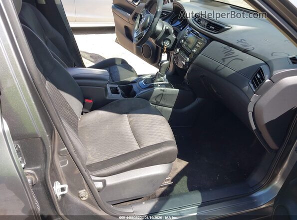 KNMAT2MT1HP582303 2017 NISSAN ROGUE Silver 