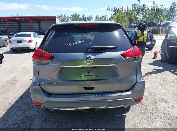 KNMAT2MT1HP582303 2017 NISSAN ROGUE Silver 