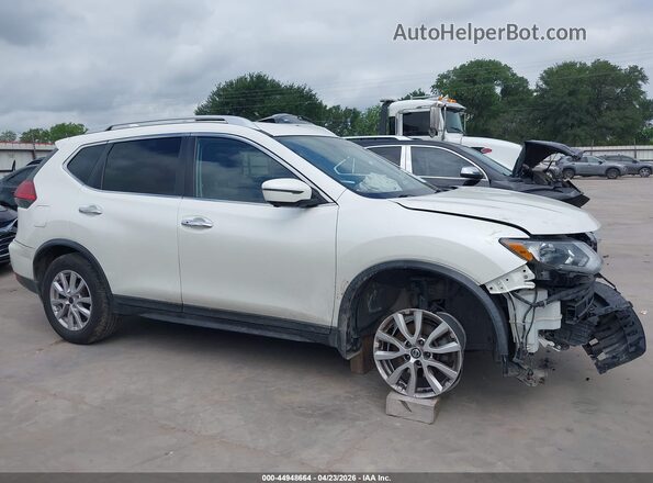 KNMAT2MT1HP595665 2017 NISSAN ROGUE White Vista interior de 360 grados