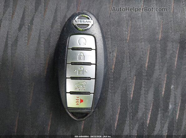 KNMAT2MT1HP595665 2017 NISSAN ROGUE White Vista del salpicadero