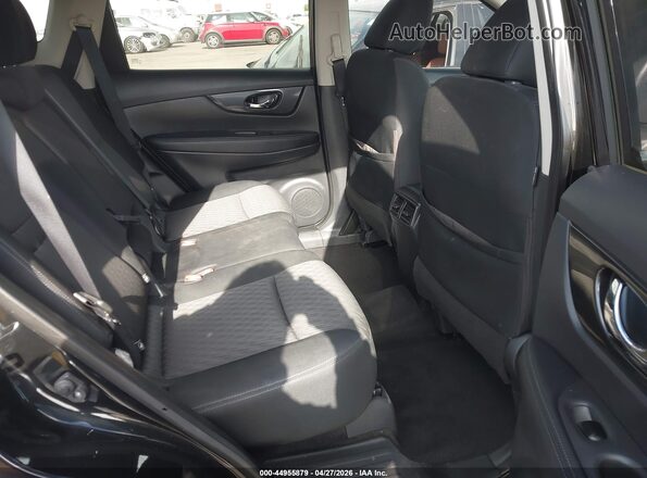 KNMAT2MT1JP547489 2018 NISSAN ROGUE Black 