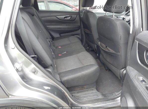 KNMAT2MT2JP617890 2018 NISSAN ROGUE Серый 