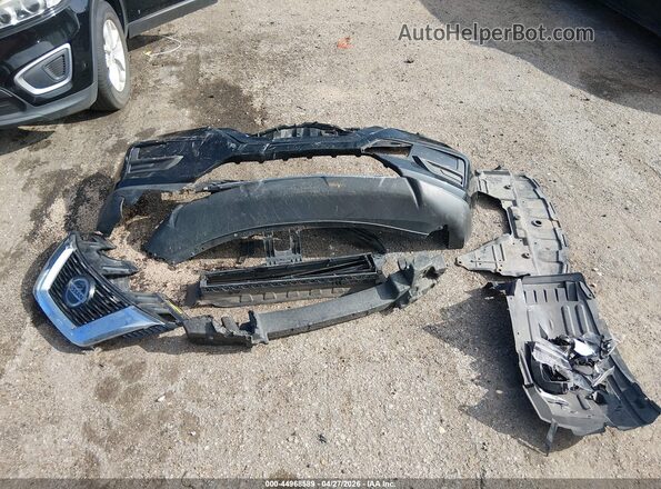 KNMAT2MT3JP505048 2018 NISSAN ROGUE Black 
