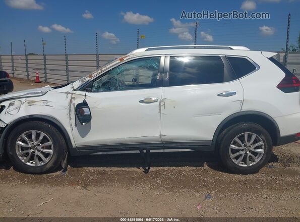 KNMAT2MT5JP592354 2018 NISSAN ROGUE White 