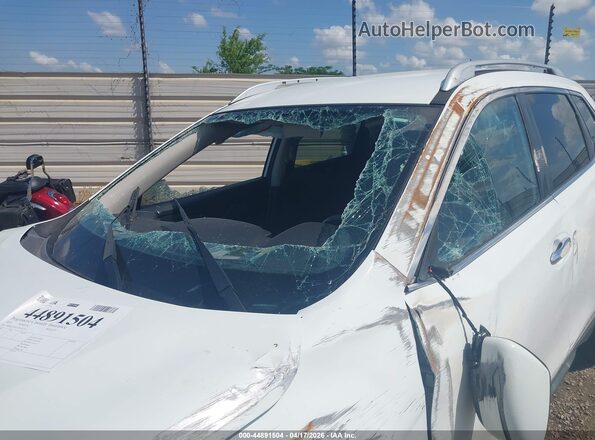KNMAT2MT5JP592354 2018 NISSAN ROGUE White 